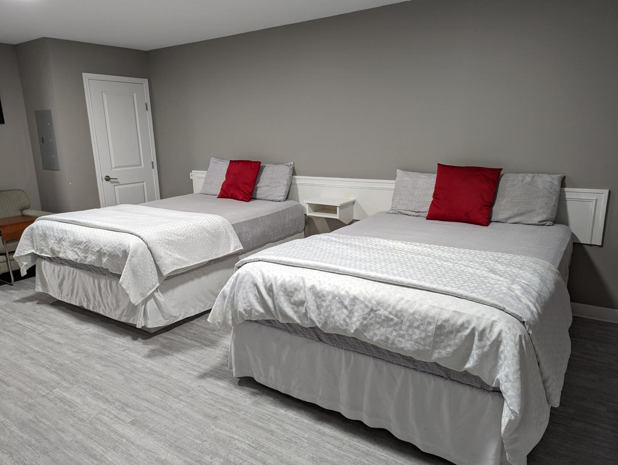 Riverside Motel Medicine Hat Buitenkant foto